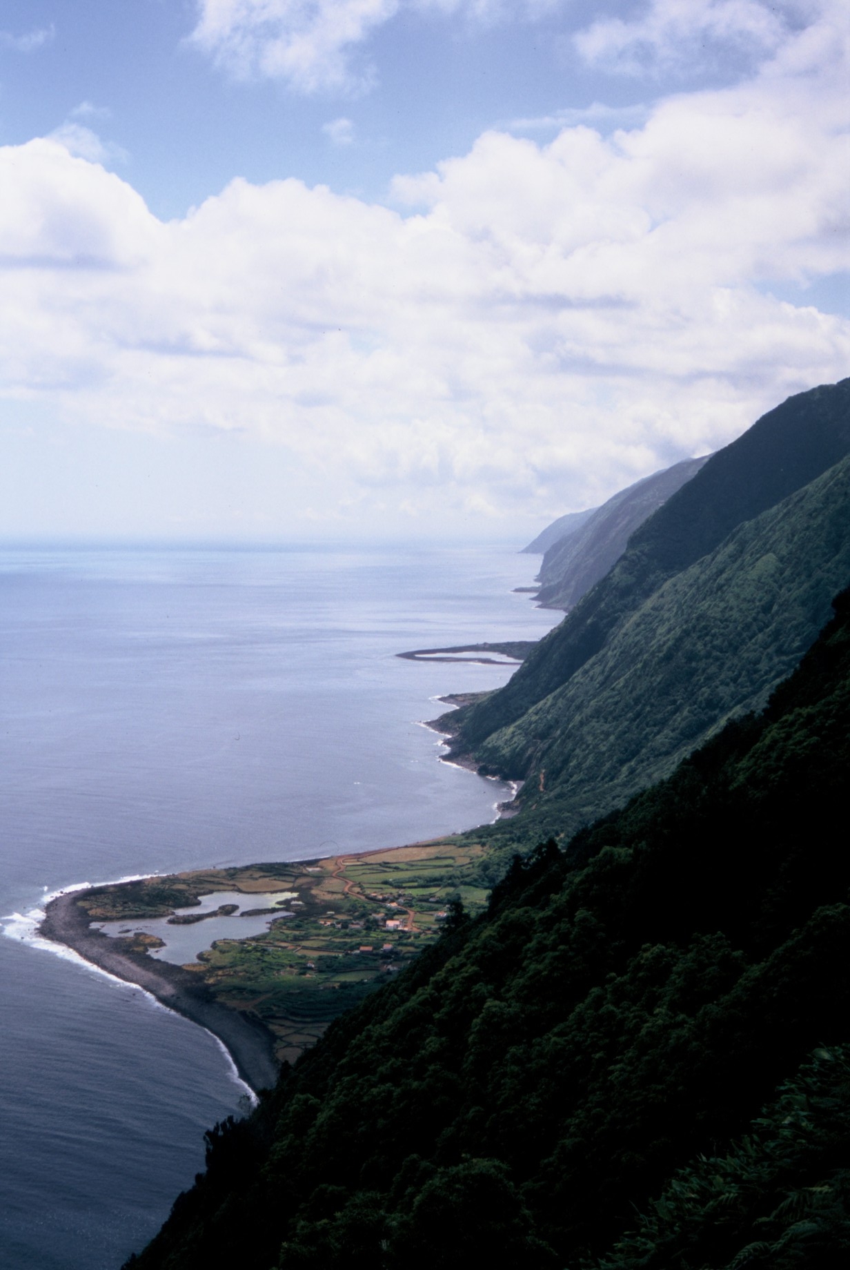 Fotografia da ilha de São Jorge